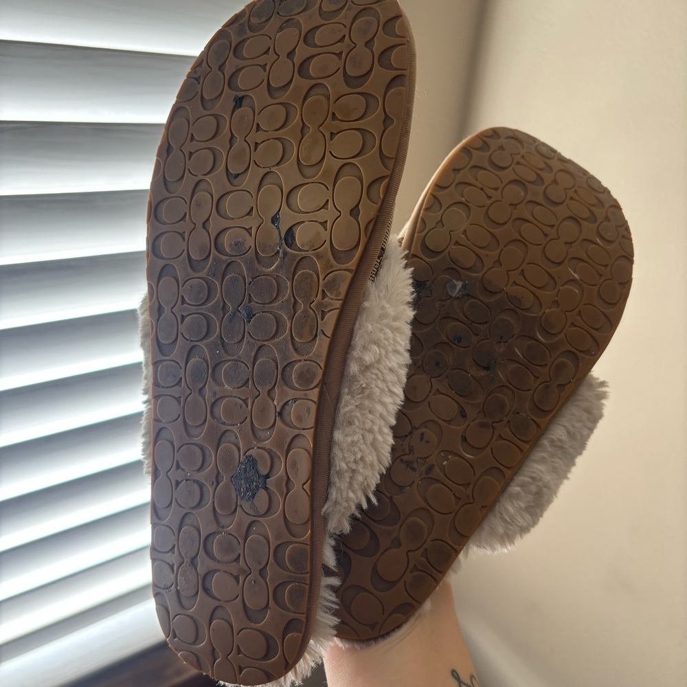 Coach Slippers - Picture 3 of 3